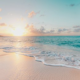 Sunny Beach Escape